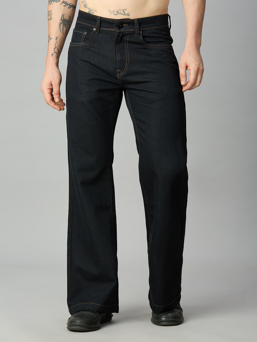 Men's deep blue bootcut denim jeans with classic five-pocket design – front view
