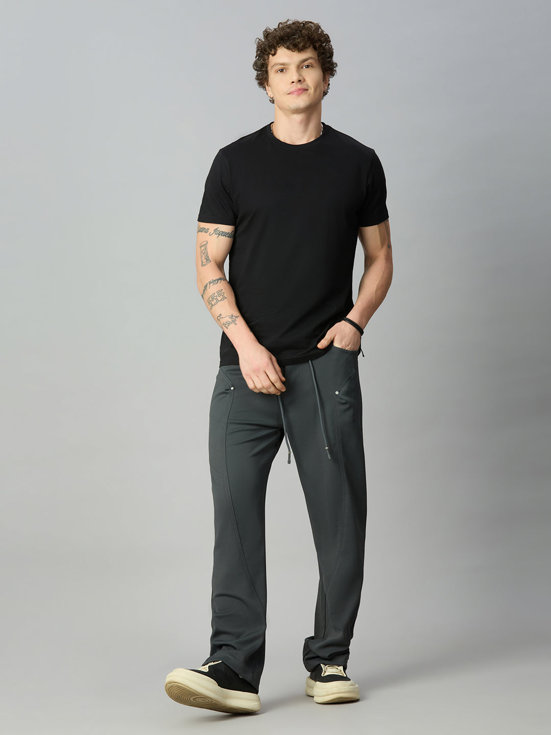 Grey Relaxed Fit Highly Comfortable Smart Pant