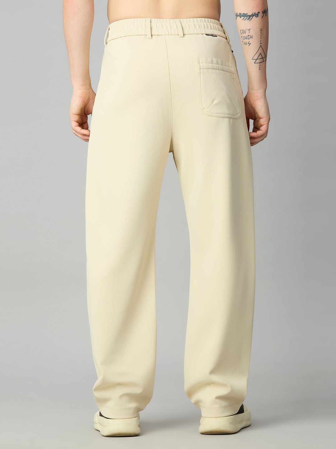Men's relaxed fit Tencel stretch pants – back view