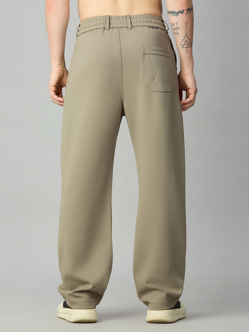 Men's relaxed fit Tencel stretch pants – back view