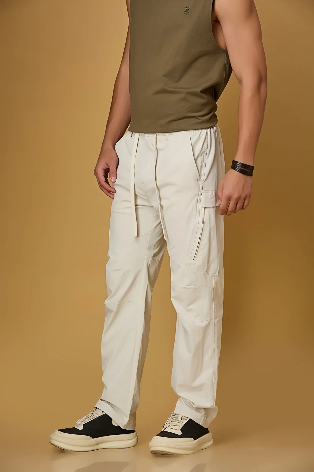 Comfort Fit Beige Cargo Pants