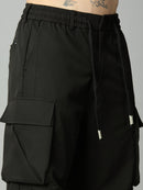 Close-up of functional cargo pocket detailing