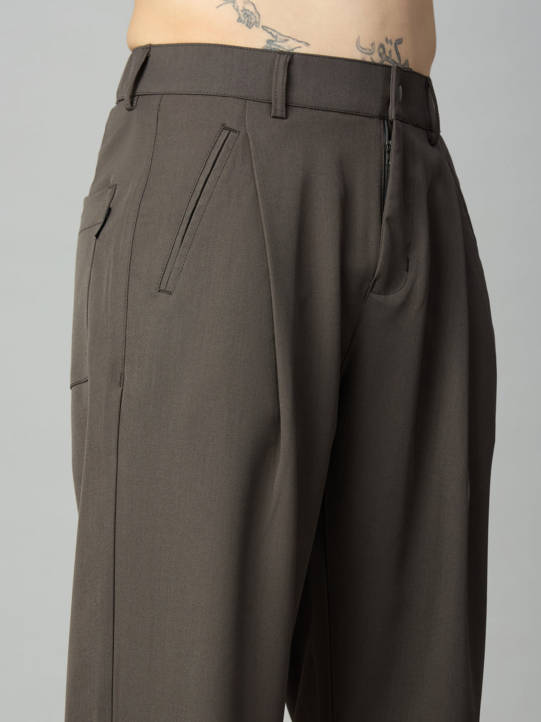 Close-up of tailored front pleat detailing