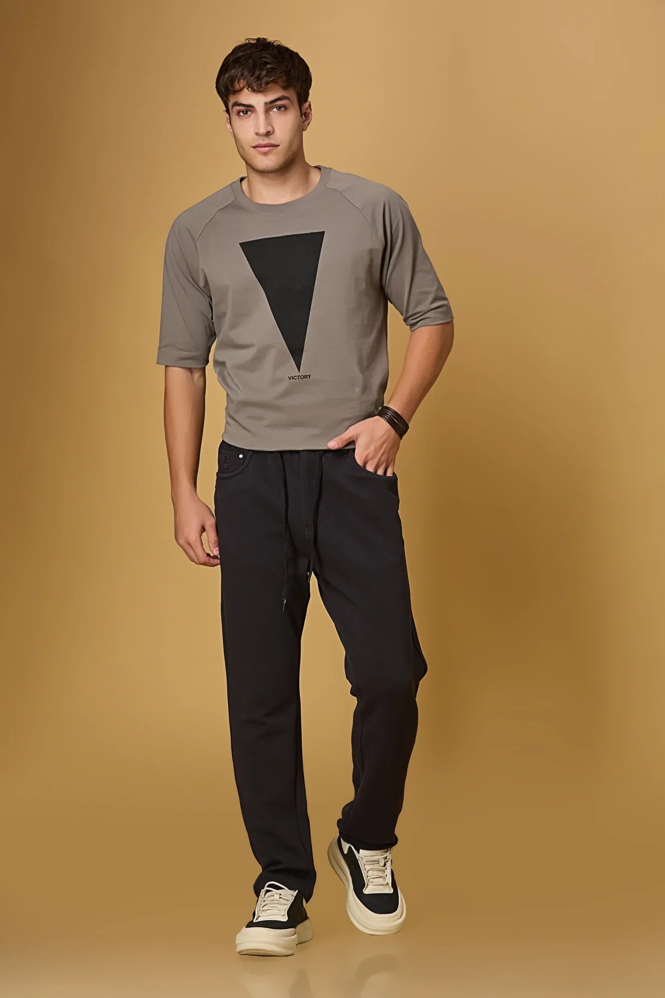 LOFA Men’s Navy Blue Relaxed Fit Trousers Styled Full Outfit – Everyday Look